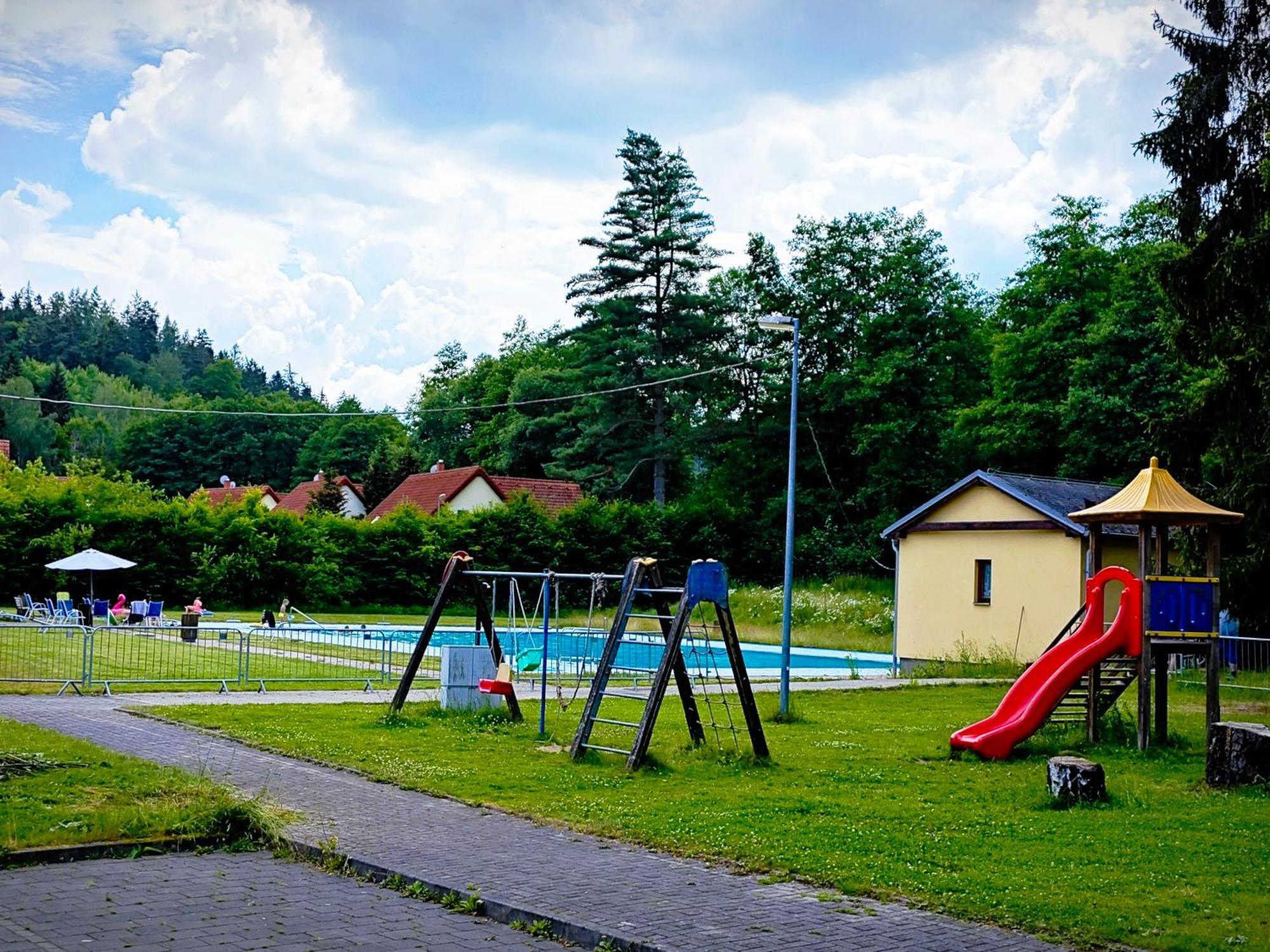 Hotel Bazant Karlovy Vary Kültér fotó